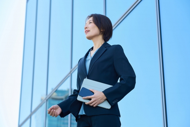 金融業界への転職ガイド|未経験から年収アップまで、転職成功のコツと求人情報を徹底解説