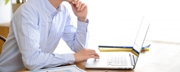 プレイドの年収完全ガイド｜平均年収・職種別レンジ・部長クラス年収は？