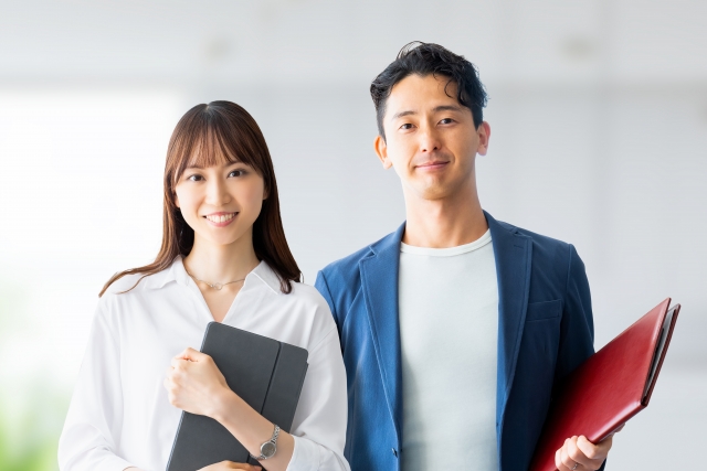 カカクコムの年収は？平均年収・役職別給与・賞与・口コミを徹底解説