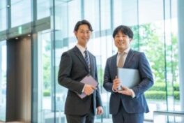 旭化成の平均年収はいくら？年齢別・役職別・口コミから転職難易度まで解説